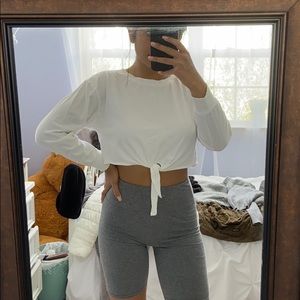 Cropped White Long sleeve